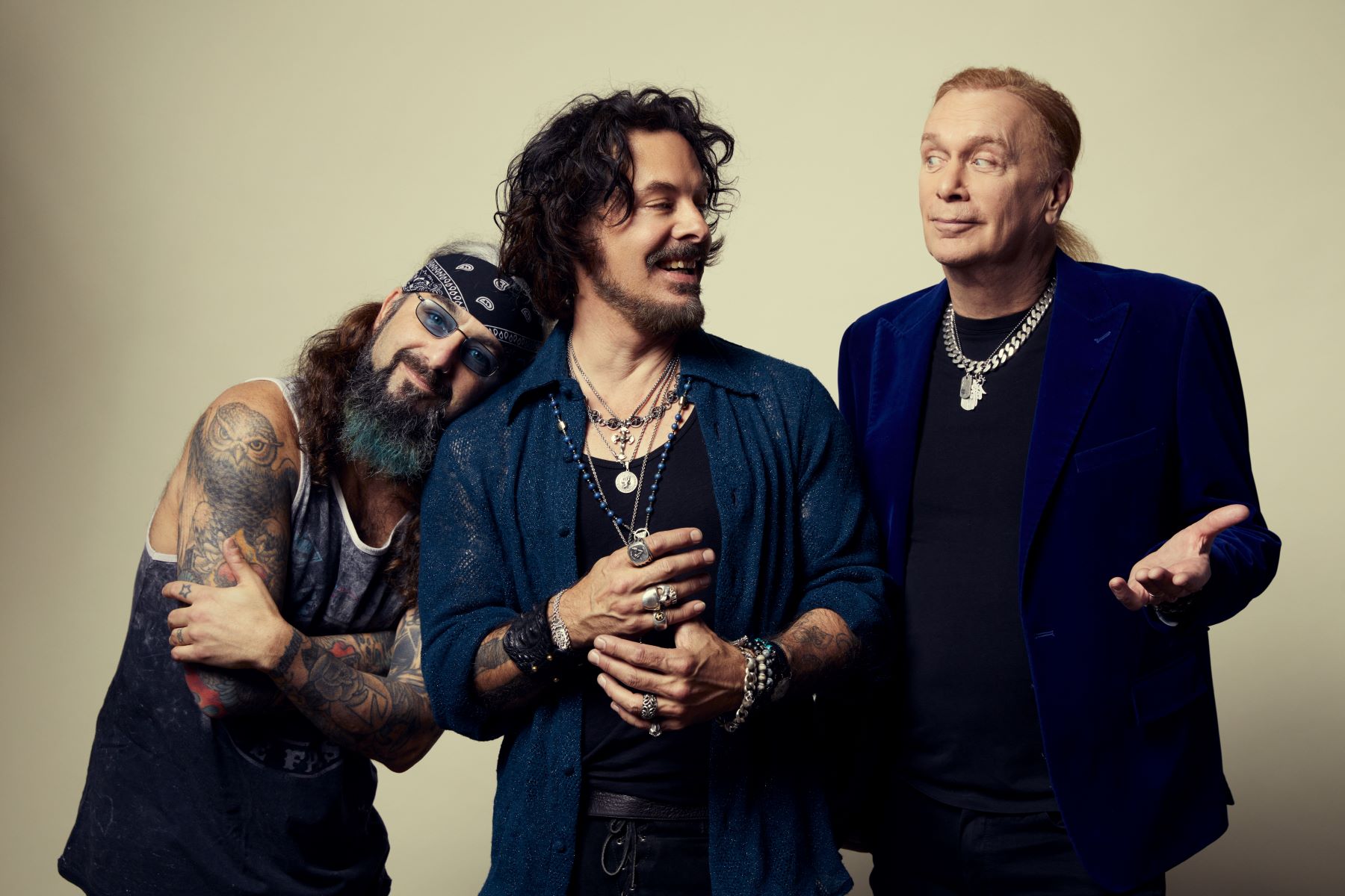  The Winery Dogs Coming to OTown